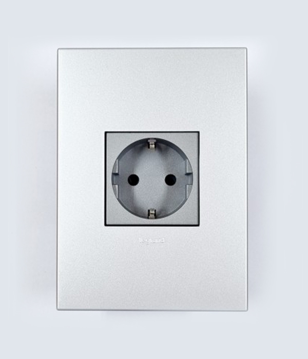 W 르그랑 아테오 콘센트 [소프트알루/마그네슘]